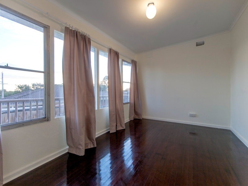 5 Candlebark Crescent, Frankston North VIC 3200