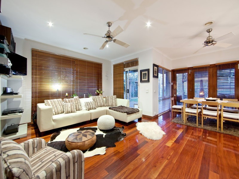 18 The Waterways, Waterways VIC 3195