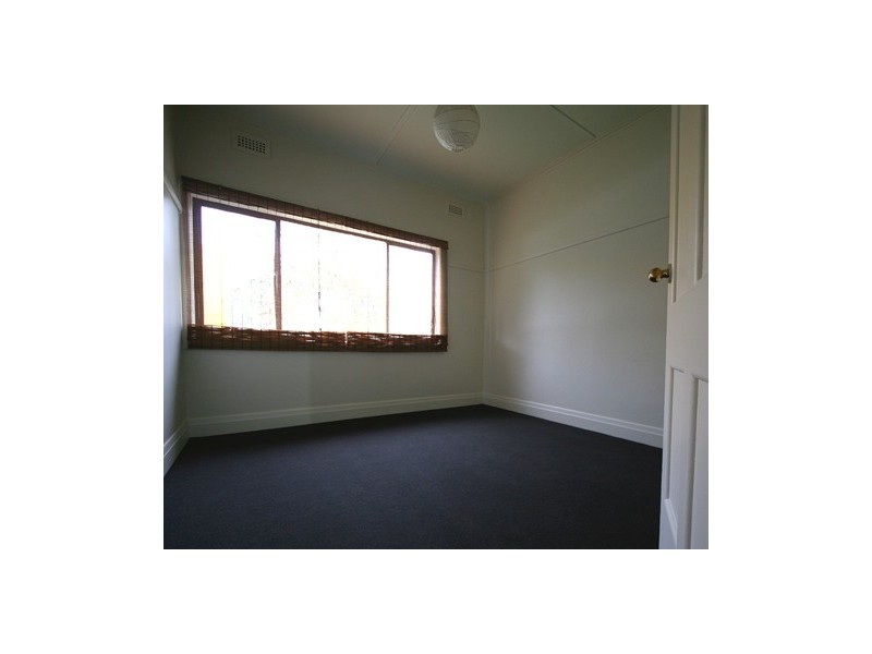 4 Ebdale Street, Frankston VIC 3199