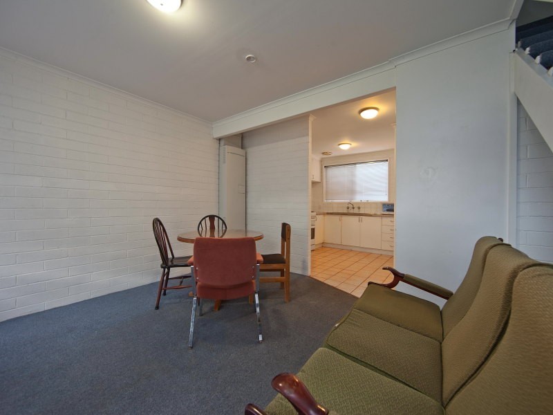 22/1 Foot Street, Frankston VIC 3199