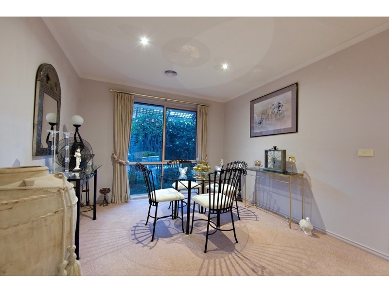 4 Manuka Court, Frankston South VIC 3199