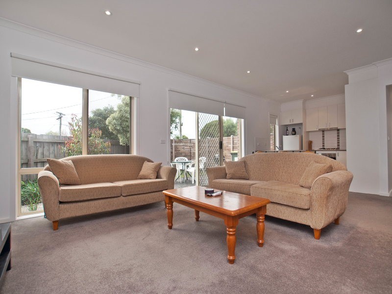 9/30 Gairloch Drive, Frankston VIC 3199