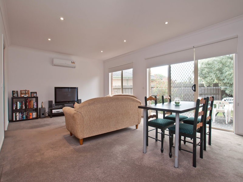 9/30 Gairloch Drive, Frankston VIC 3199