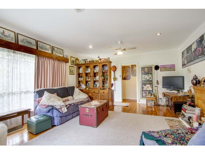 39 Candlebark Crescent, Frankston North VIC 3200