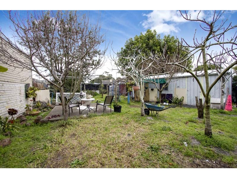 39 Candlebark Crescent, Frankston North VIC 3200