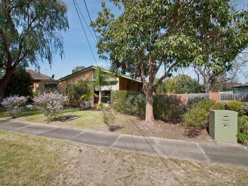 9 Venice Court, Frankston VIC 3199