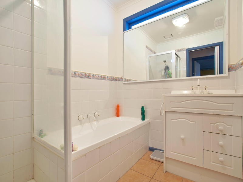 9 Venice Court, Frankston VIC 3199