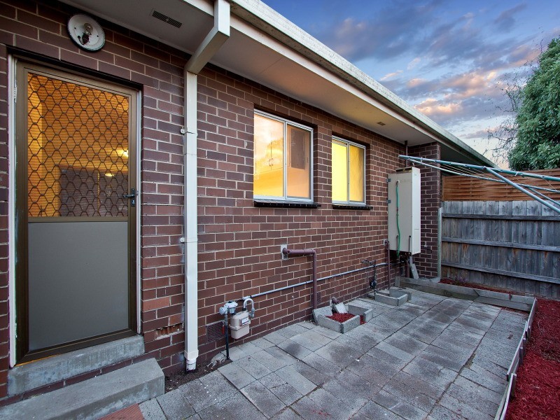 3/16 Walbundry Avenue, Frankston VIC 3199