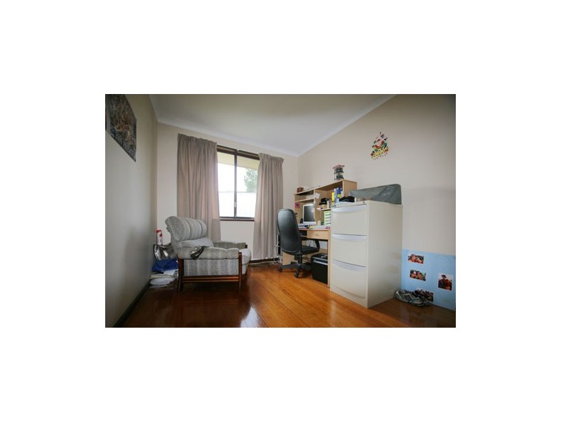 33 Millford Crescent, Frankston VIC 3199