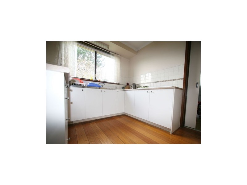 33 Millford Crescent, Frankston VIC 3199