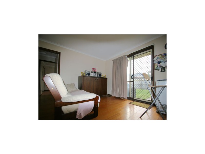 33 Millford Crescent, Frankston VIC 3199