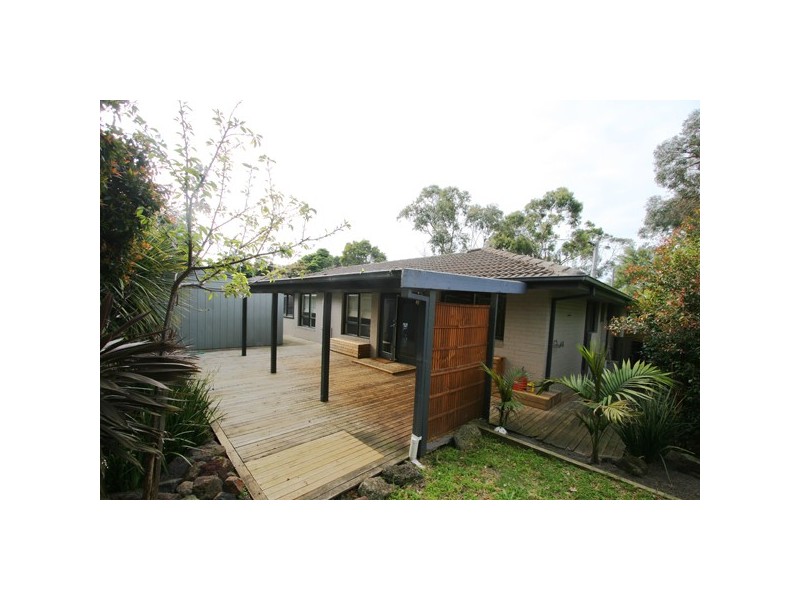 84 Hillcrest Road, Frankston VIC 3199