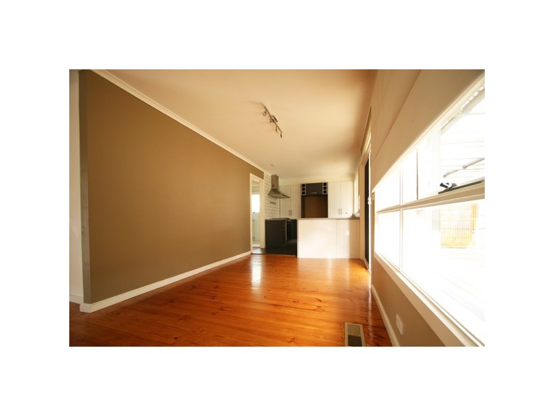 84 Hillcrest Road, Frankston VIC 3199