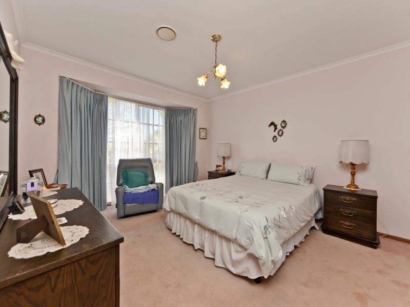 8 Sewell Court, Frankston South VIC 3199