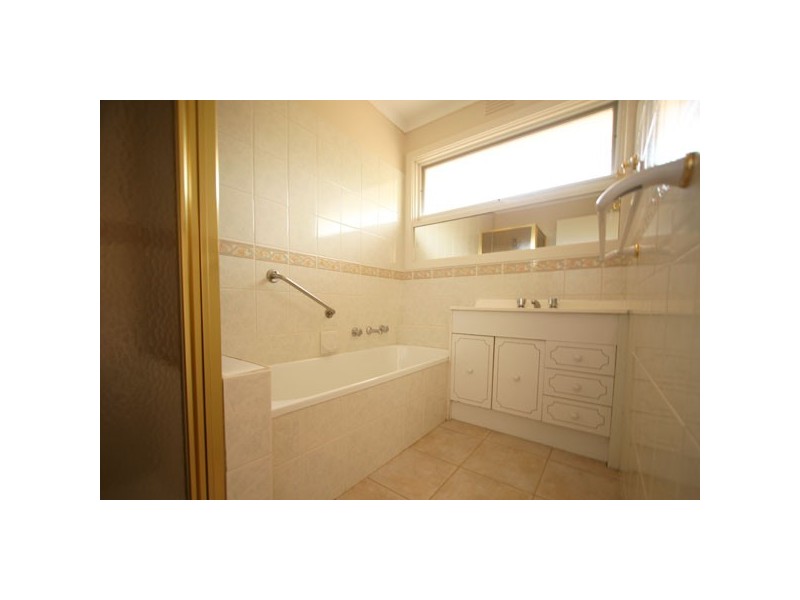 4 Acorn Way, Baxter VIC 3911