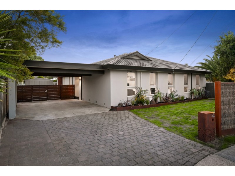 4 Oakhurst Court, Frankston VIC 3199