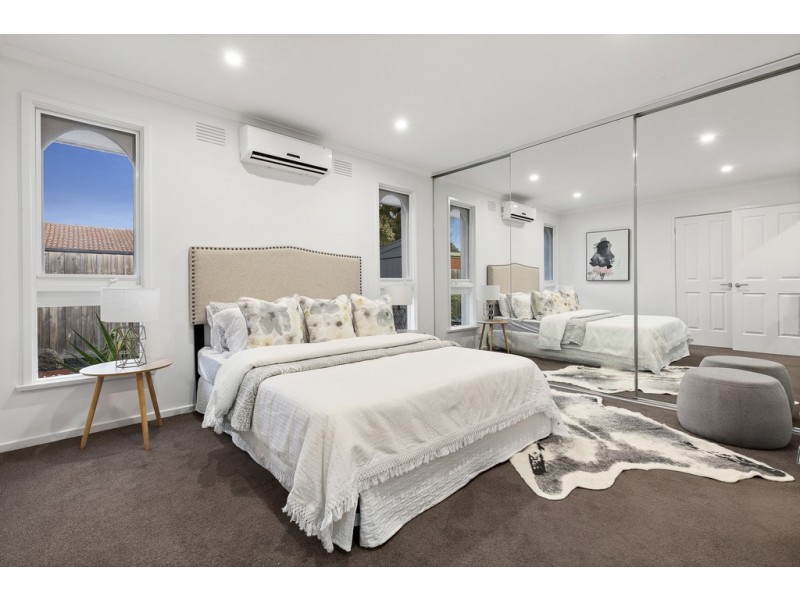 4 Oakhurst Court, Frankston VIC 3199