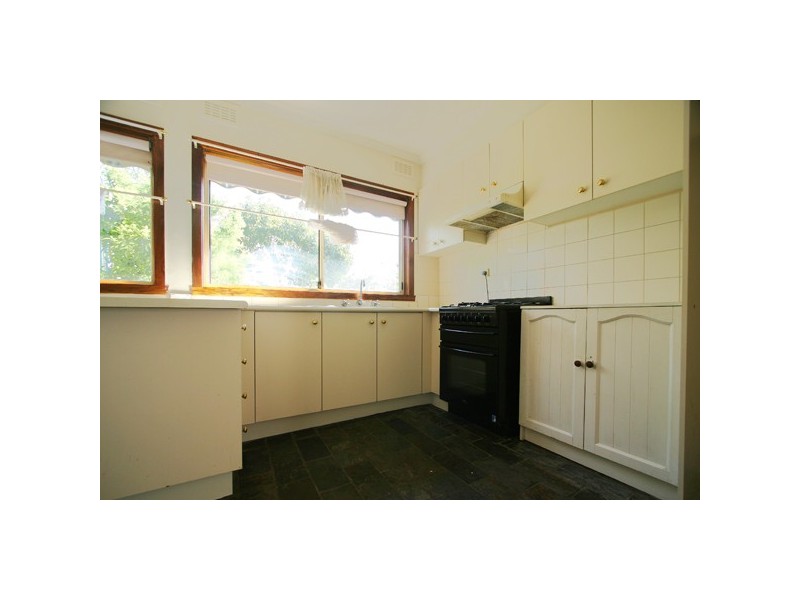 39 Candlebark Crescent, Frankston North VIC 3200