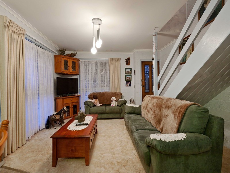 1/14 Carder Avenue, Seaford VIC 3198