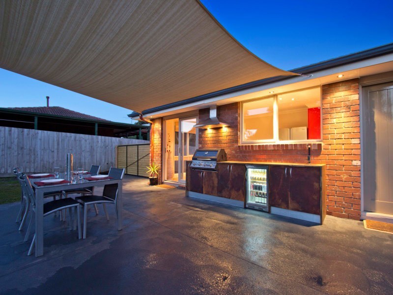 57 Dunsterville Crescent, Frankston VIC 3199