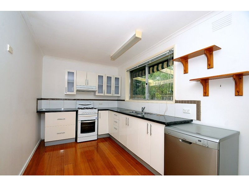 6 Gatum Court, Frankston VIC 3199