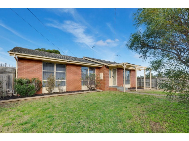 21 Bundy Court, Frankston North VIC 3200
