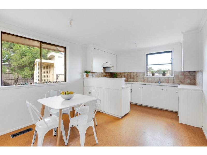 21 Bundy Court, Frankston North VIC 3200