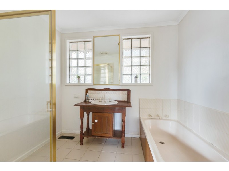 21 Bundy Court, Frankston North VIC 3200