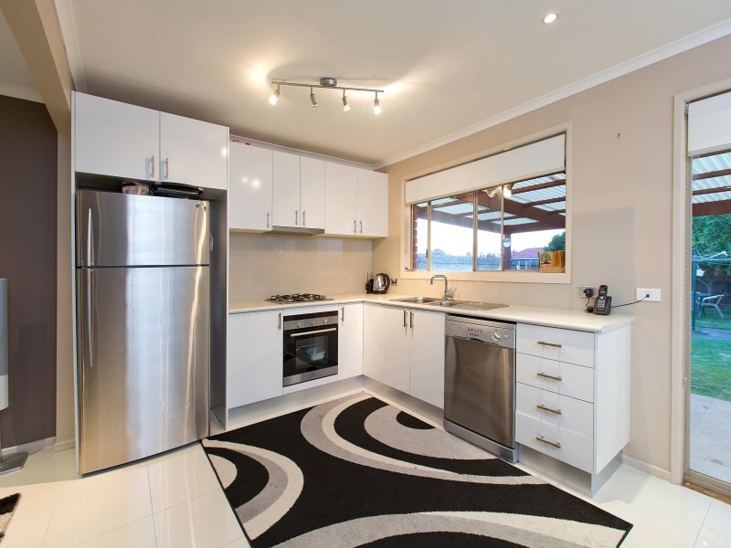 29 Woodvale Drive, Carrum Downs VIC 3201