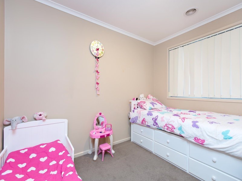 29 Woodvale Drive, Carrum Downs VIC 3201