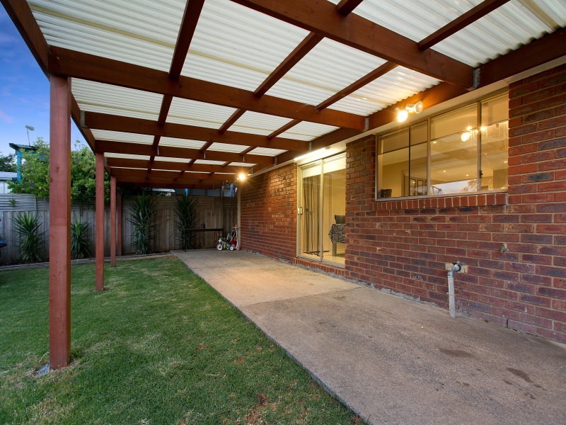 29 Woodvale Drive, Carrum Downs VIC 3201