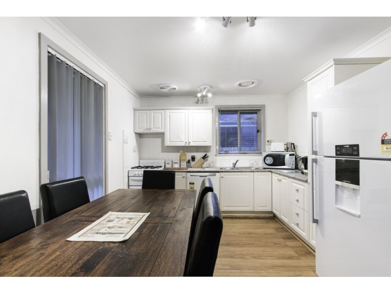 19 Hoya Crescent, Frankston North VIC 3200