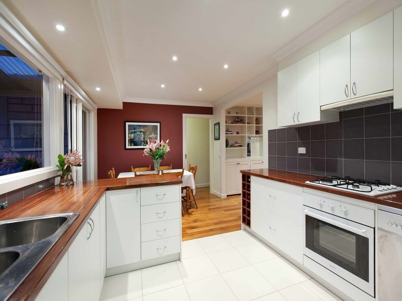 10 Mallum Avenue, Frankston VIC 3199