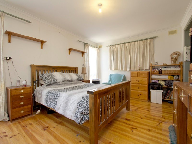 48 Roberts Street, Frankston VIC 3199