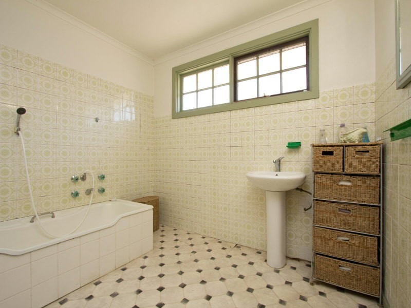 48 Roberts Street, Frankston VIC 3199