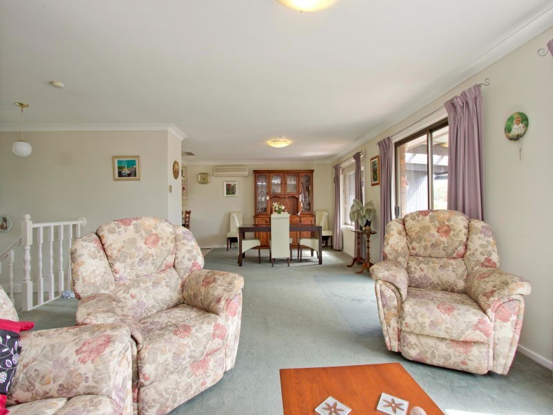 1/8 Nepean Highway, Seaford VIC 3198