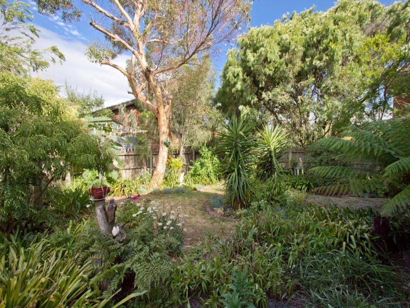 1/8 Nepean Highway, Seaford VIC 3198