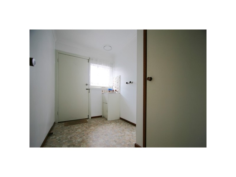 1/6 Nursery Avenue, Frankston VIC 3199