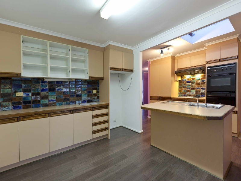 25 Russett Court, Frankston VIC 3199