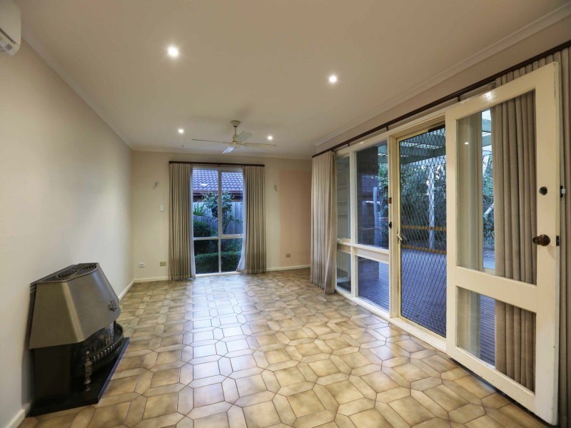 10 McMurtry Way, Frankston VIC 3199