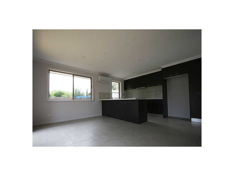 2/67 Armata Crescent, Frankston North VIC 3200