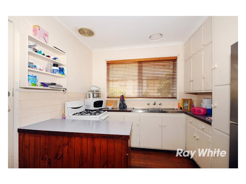 28 Jenkens Street, Frankston North VIC 3200