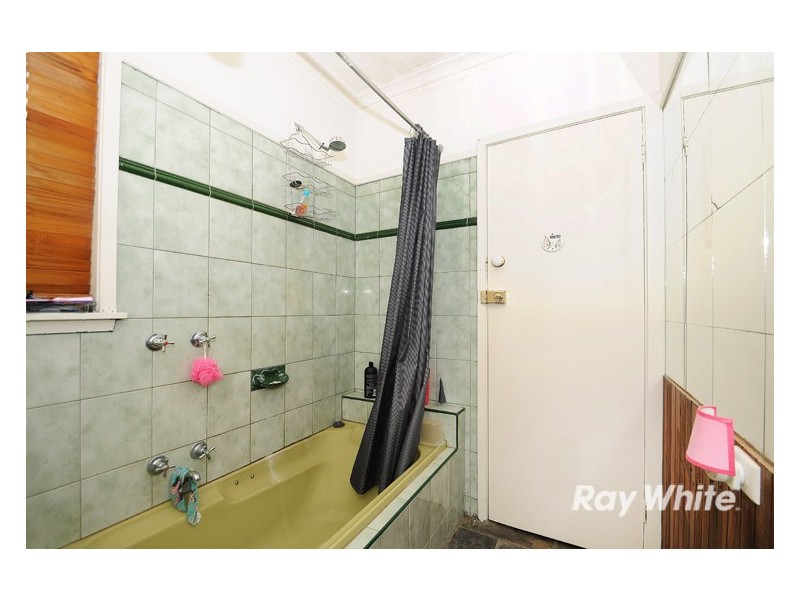 28 Jenkens Street, Frankston North VIC 3200