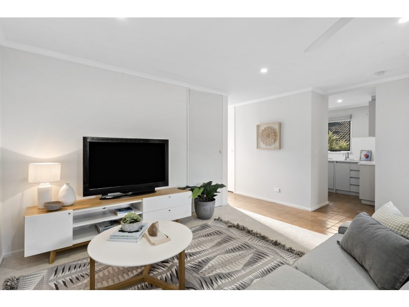 2/10-12 Bloom Street, Frankston VIC 3199