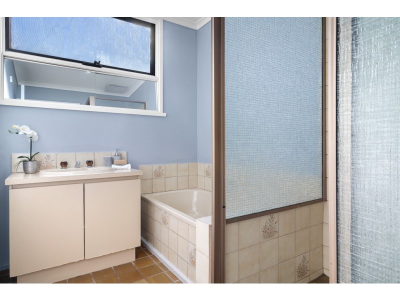 2/10-12 Bloom Street, Frankston VIC 3199