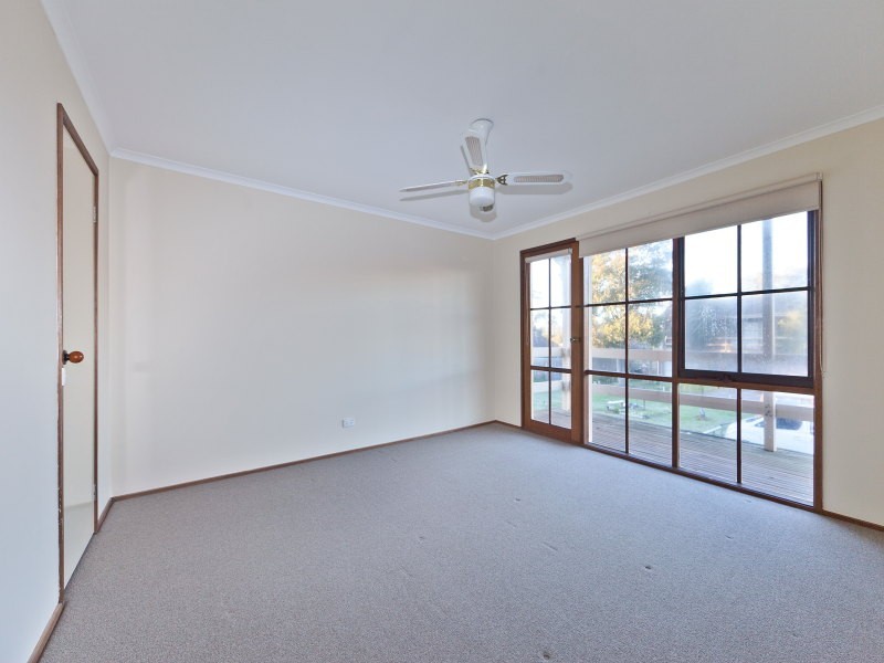 4/15-17 Wisewould Avenue, Seaford VIC 3198