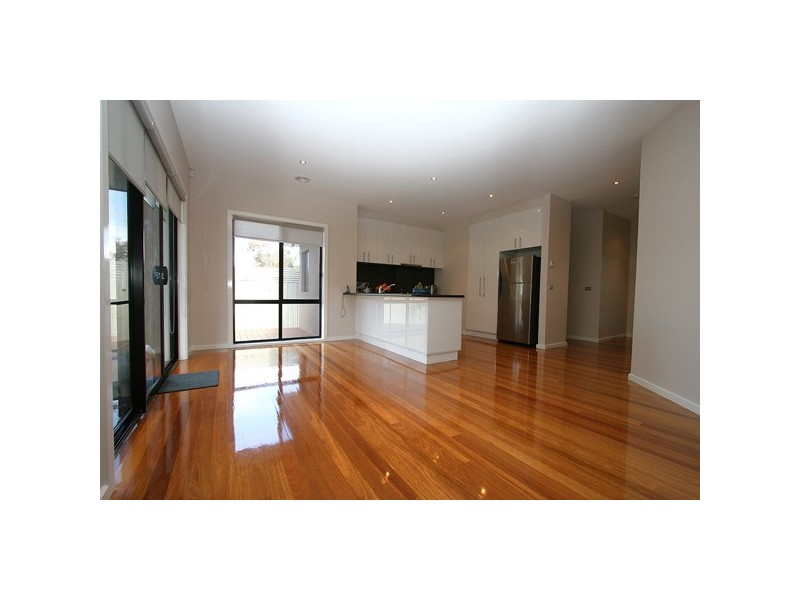 2/376 Station Street, Chelsea VIC 3196