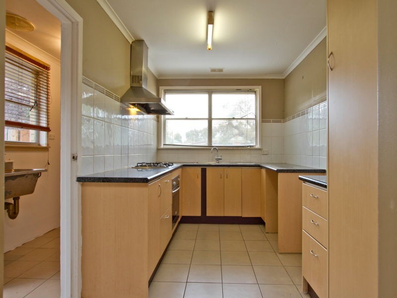 23 Silver Avenue, Frankston North VIC 3200