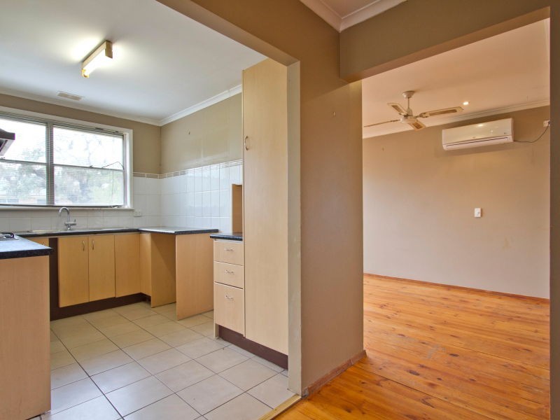 23 Silver Avenue, Frankston North VIC 3200