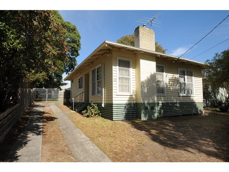12 Oxford Street, Frankston VIC 3199